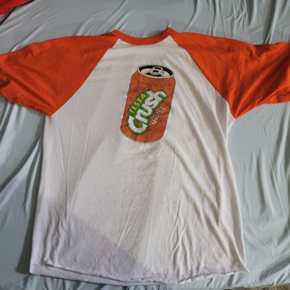 Tessa Violet Large shirt